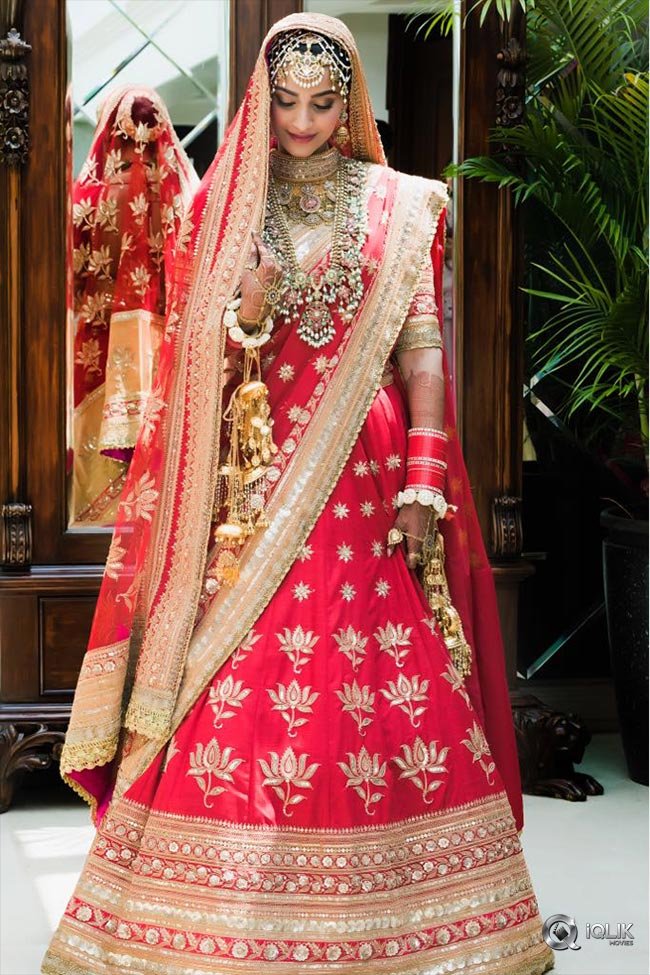 Sonam-Kapoor-and-Anand-Ahuja-Wedding-Photos